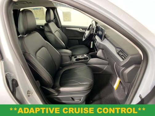 2025 Ford Escape PHEV SE