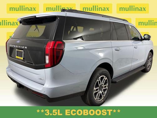 Glacier Gray Metallic Tri-Coat 2026 Ford Expedition Max Active 4x2