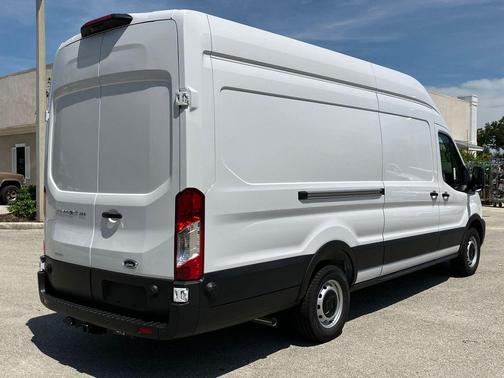 2025 Ford Transit-350 Base