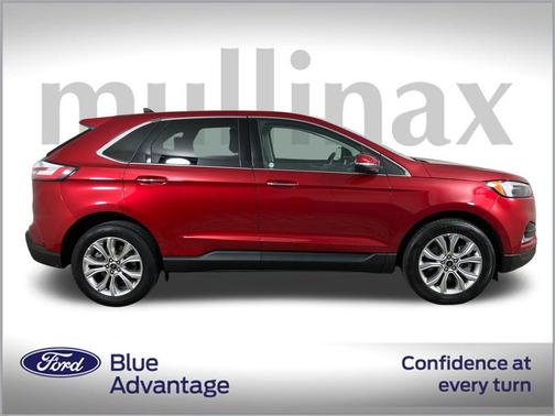 2024 Ford Edge Titanium