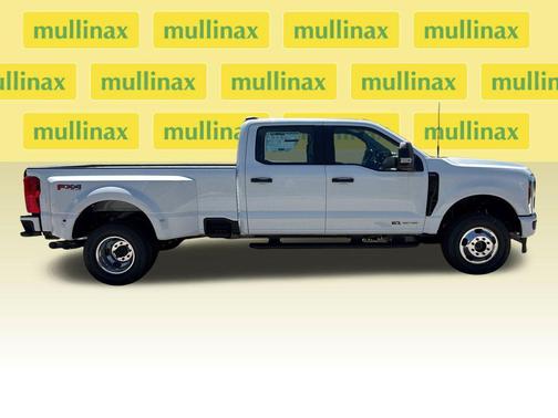 Oxford White 2026 Ford F-350 XL