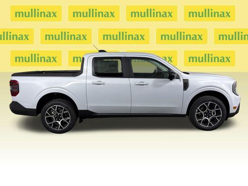 Space White Metallic 2026 Ford Maverick Lariat