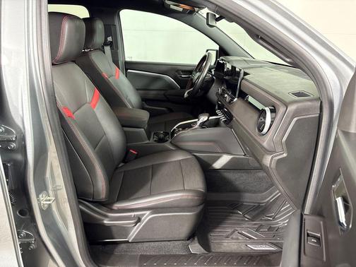 Sterling Gray Metallic 2023 Chevrolet Colorado Z71