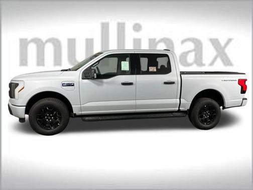2025 Ford F-150 Lightning XLT