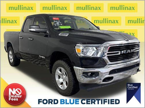 Diamond Black Crystal Pearlcoat 2020 RAM 1500 Big Horn/Lone Star