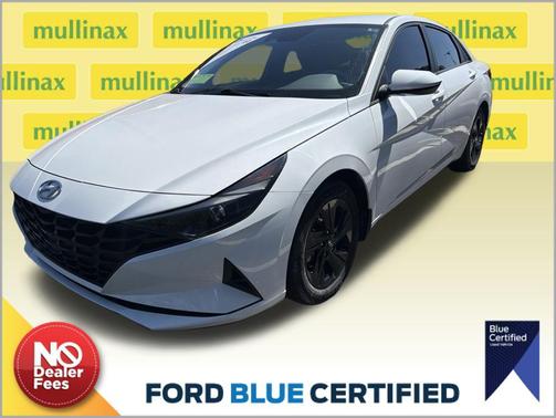 Quartz White 2021 Hyundai ELANTRA SEL