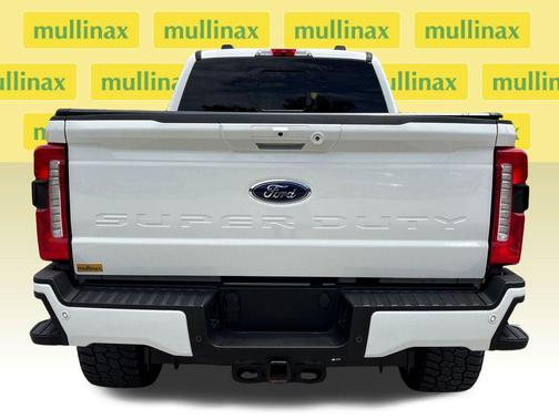 Star White Metallic Tri-Coat 2024 Ford F-350 Lariat