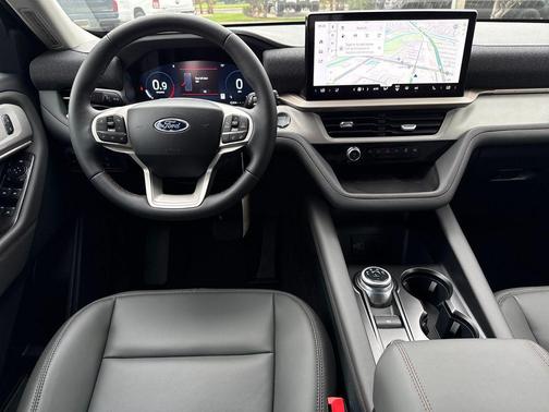 Black Metallic 2026 Ford Explorer Active