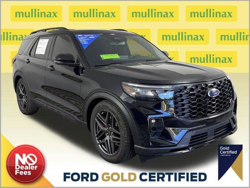 Black Metallic 2025 Ford Explorer ST