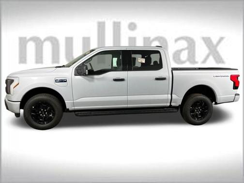 2025 Ford F-150 Lightning XLT