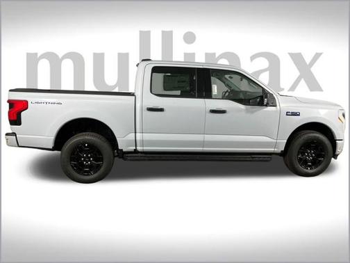 2025 Ford F-150 Lightning XLT