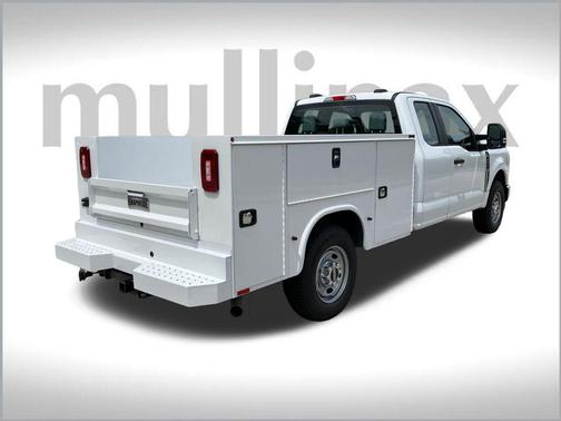 2025 Ford F-250 XL