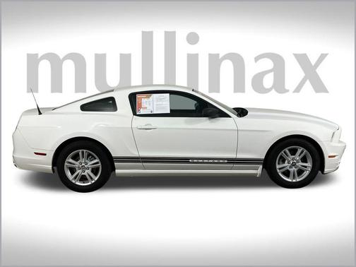 2013 Ford Mustang V6