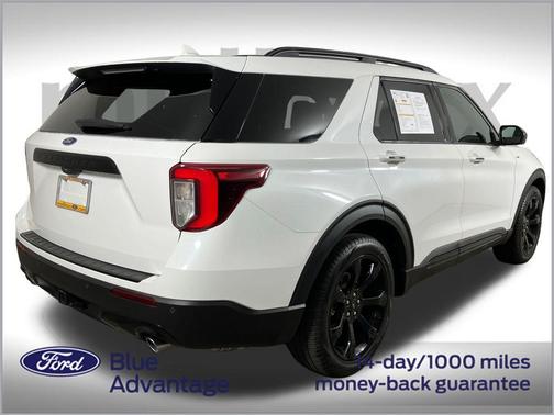 2024 Ford Explorer ST-Line