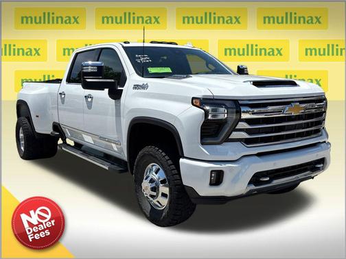Summit White 2024 Chevrolet Silverado 3500 High Country
