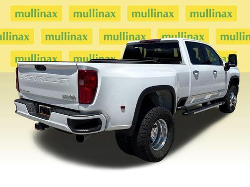 Summit White 2024 Chevrolet Silverado 3500 High Country