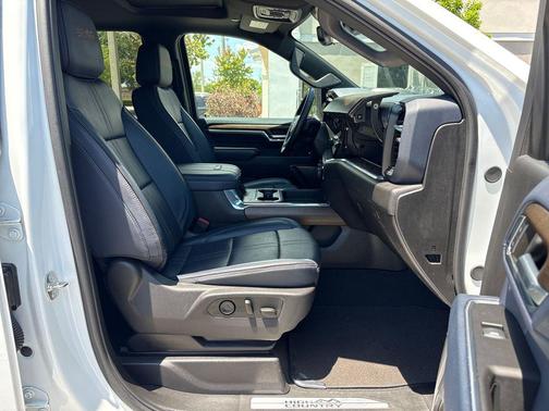 Summit White 2024 Chevrolet Silverado 3500 High Country