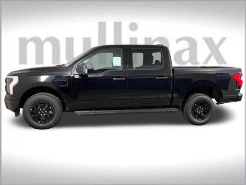 2025 Ford F-150 Lightning XLT