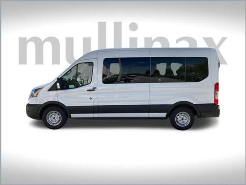 2025 Ford Transit-350 XL