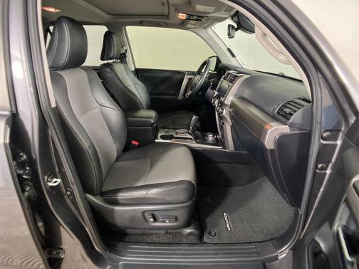 2020 Toyota 4Runner SR5 Premium