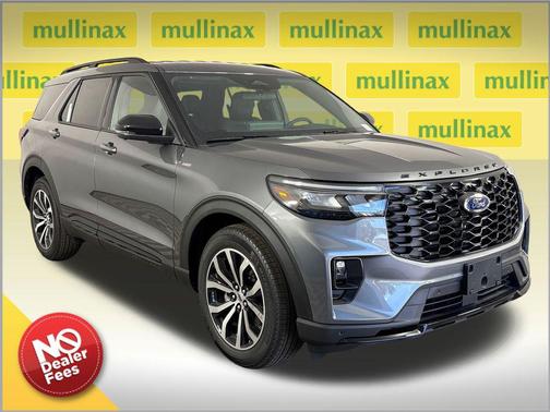 Carbonized Gray Metallic 2026 Ford Explorer ST-Line