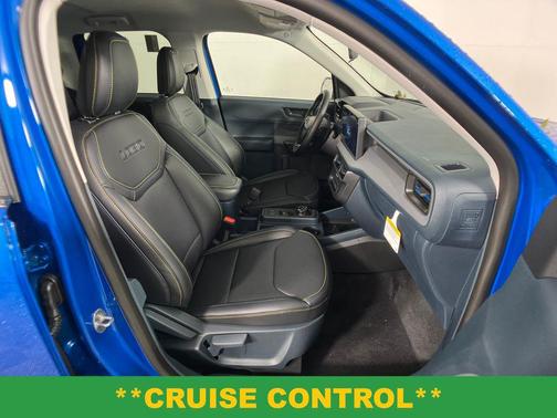 2025 Ford Maverick Lobo Standard