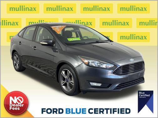 Magnetic 2017 Ford Focus SE