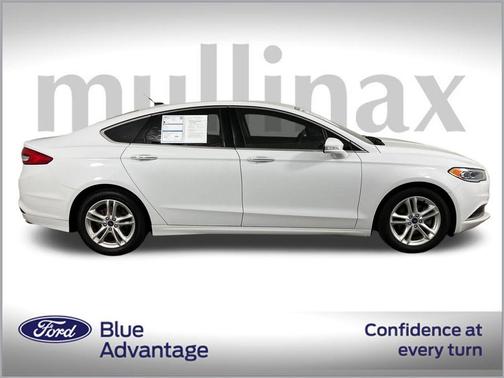 Oxford White 2018 Ford Fusion SE