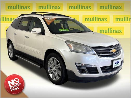 White Diamond Clearcoat 2014 Chevrolet Traverse 1LT
