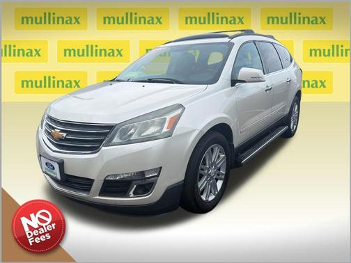 White Diamond Clearcoat 2014 Chevrolet Traverse 1LT