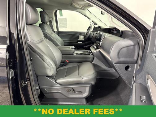 Agate Black Metallic 2026 Ford Expedition Max Active 4x2
