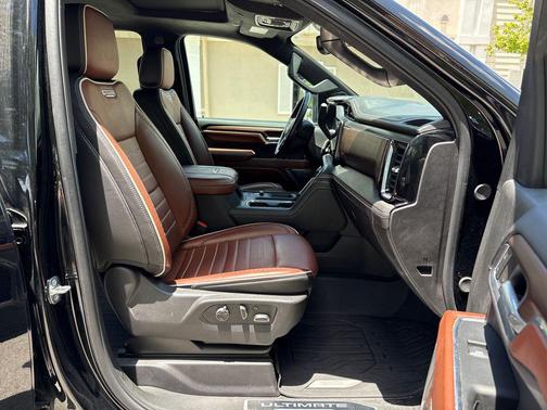 Onyx Black 2024 GMC Sierra 2500 Denali Ultimate