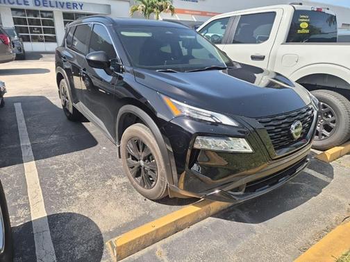 Super Black 2023 Nissan Rogue SV