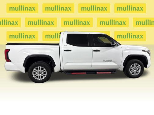 Ice 2024 Toyota Tundra SR5