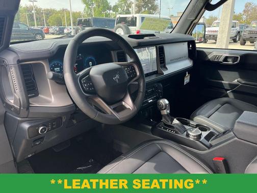 Desert Sand 2026 Ford Bronco Outer Banks