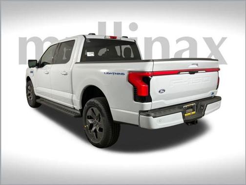 2025 Ford F-150 Lightning LARIAT