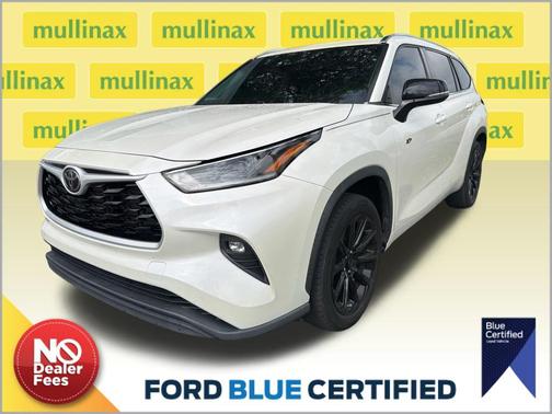 Blizzard Pearl 2021 Toyota Highlander XLE