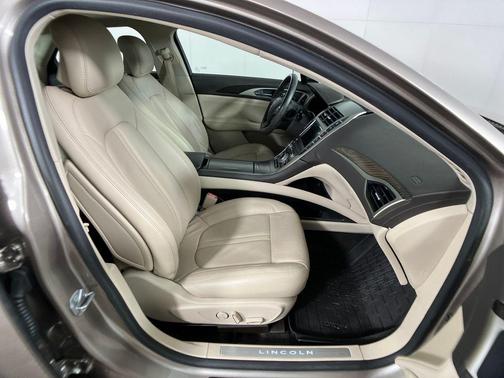 2018 Lincoln MKZ Select