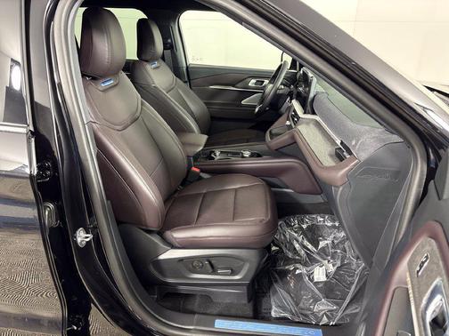 Black Metallic 2027 Ford Explorer Platinum