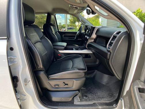 2023 RAM 3500 Laramie