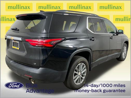 2022 Chevrolet Traverse LT Leather