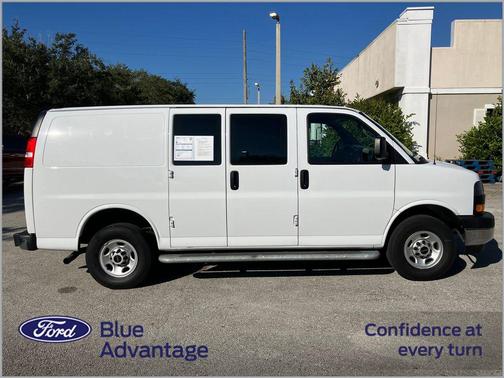 2023 GMC Savana 2500 Work Van