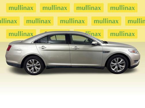 Gold Leaf Metallic 2011 Ford Taurus SEL