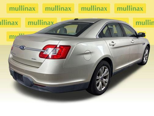 Gold Leaf Metallic 2011 Ford Taurus SEL
