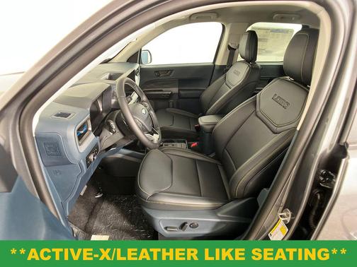 2025 Ford Maverick Lobo Standard