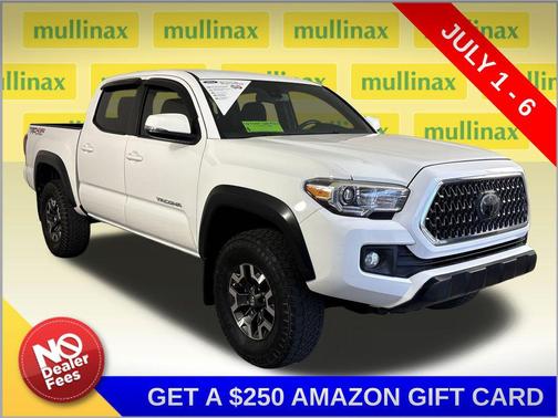 Super White 2018 Toyota Tacoma TRD Off-Road