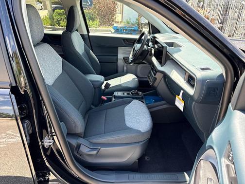 Shadow Black 2026 Ford Maverick XLT