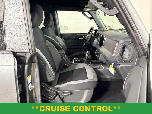 Carbonized Gray Metallic 2026 Ford Bronco Big Bend