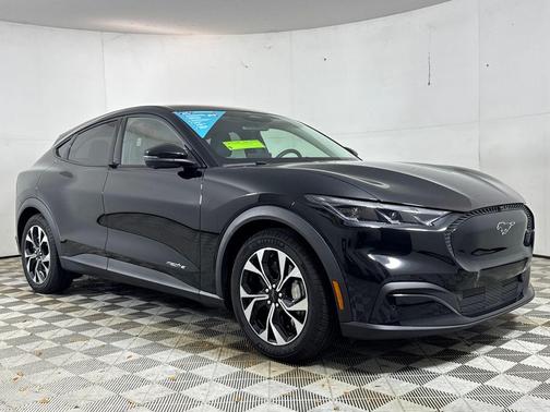 Shadow Black 2025 Ford Mustang Mach-E Select
