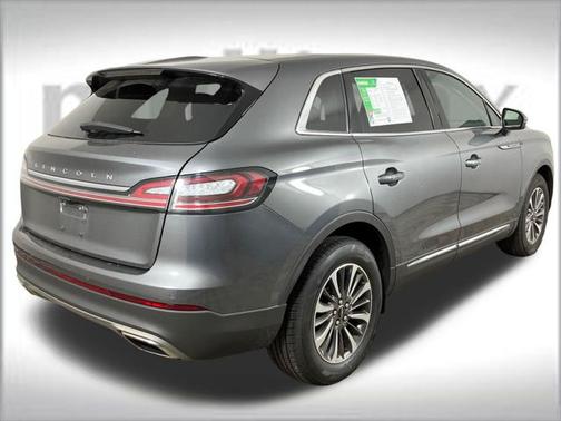 2023 Lincoln Nautilus Reserve